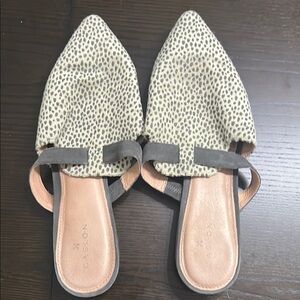 Caslon Cream and Gray Mules with Closed Pointed Toe size 8M